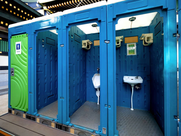 Portable Toilet Options We Offer in Iraan, TX